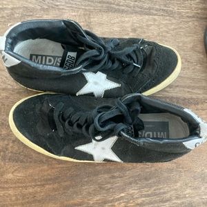 Golden goose mid star black suede
